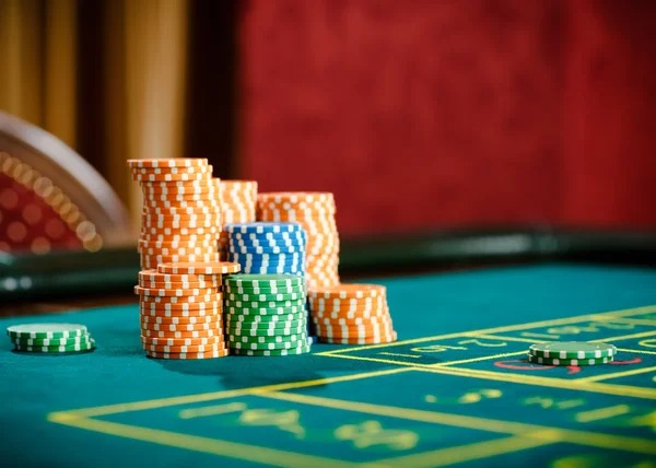 Tournament leaderboards and rankings